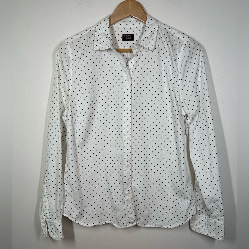 Untuckit Women’s White Polka Dot Shirt Size 6